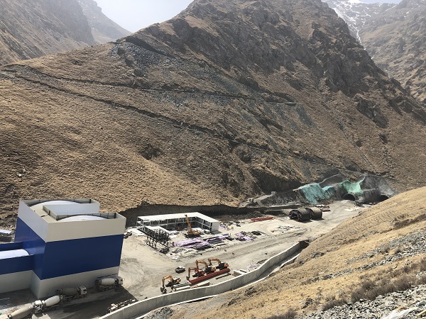 5天堑变通途，“天山”来护航.jpg