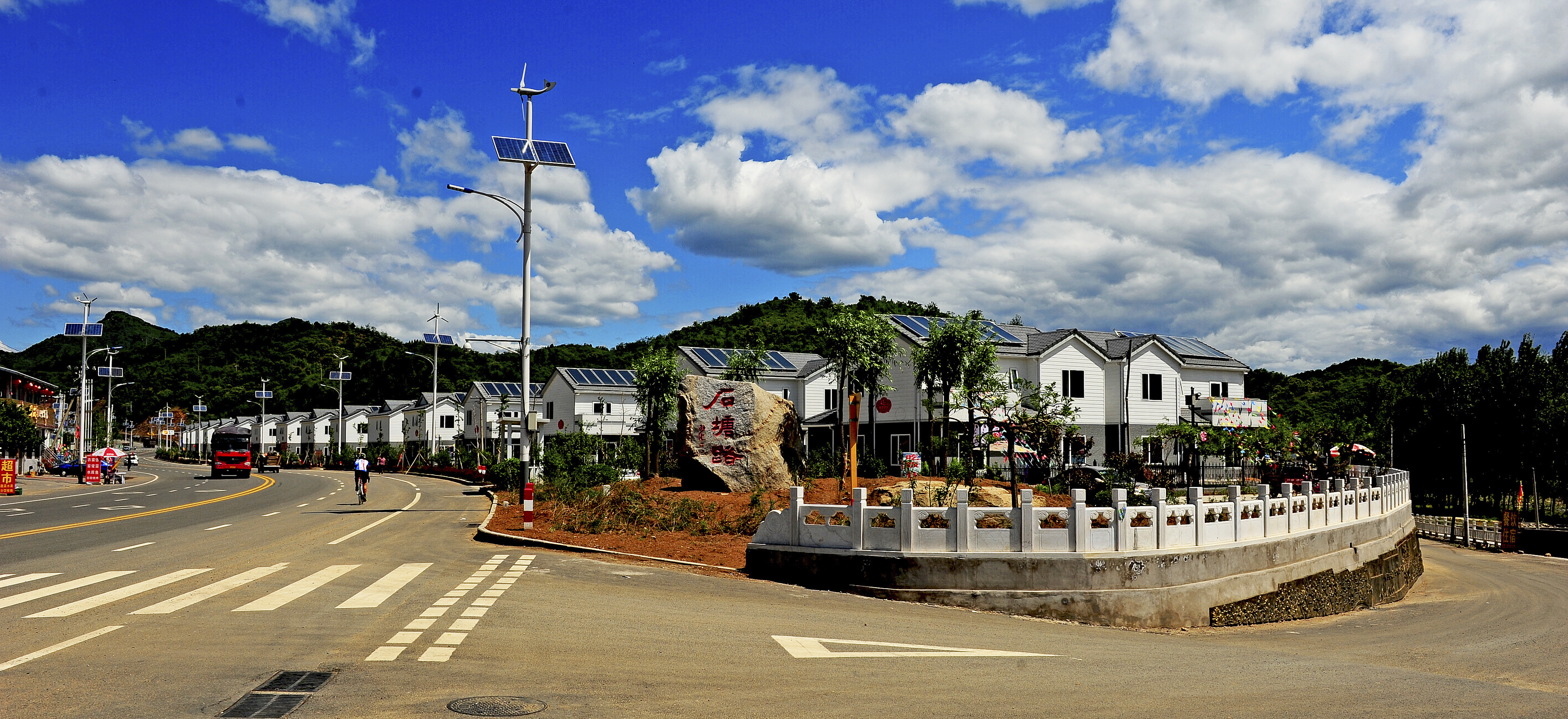 p2015110915340892