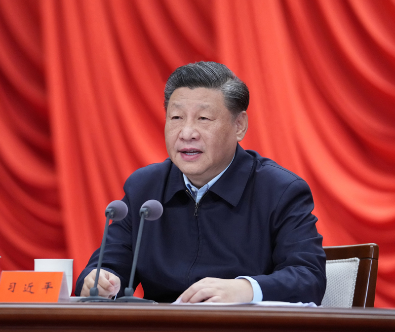 3月1日，2022年春季学期中央党校（国度行政学院）中青年干部培训班在中央党？。中共中央总书记、国度主席、中央军委主席习近平在开班式上颁发沉要讲话。新华社记者 申宏 摄